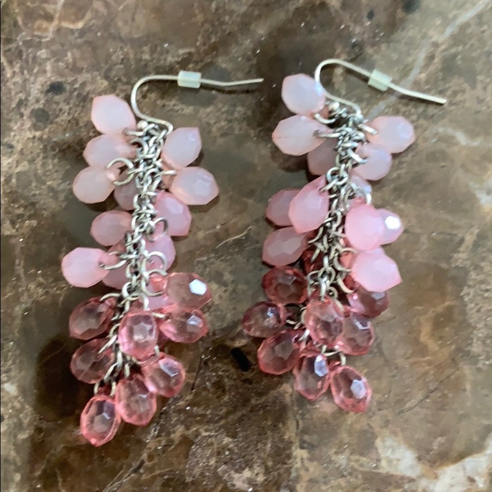 Light pink/dark pink earrings
